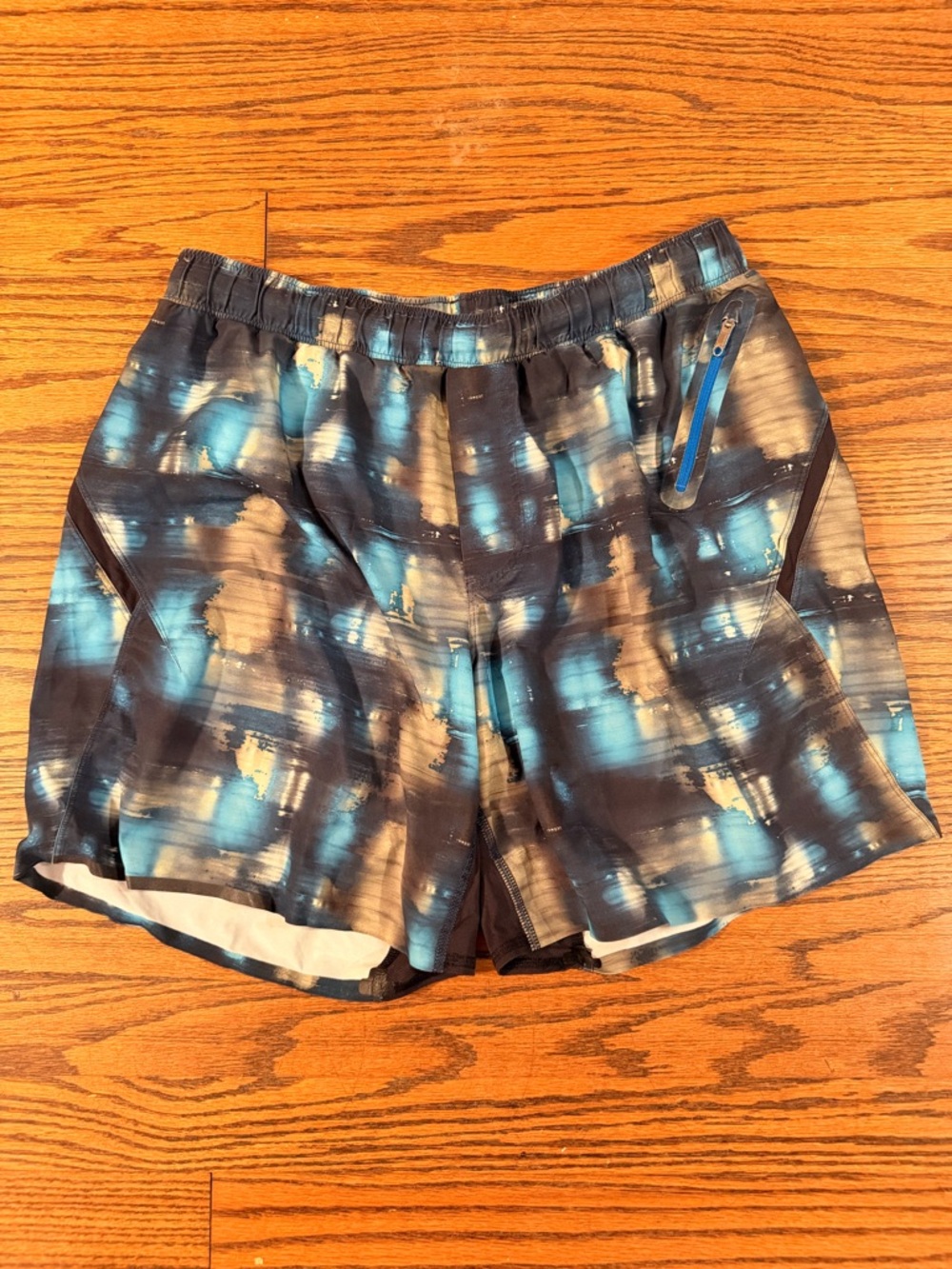 lululemon athletica Men's Black and Blue Abstract Athletic Shorts